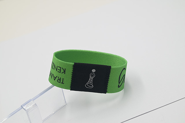 服裝店P(guān)VC卡設(shè)計方案如何做？