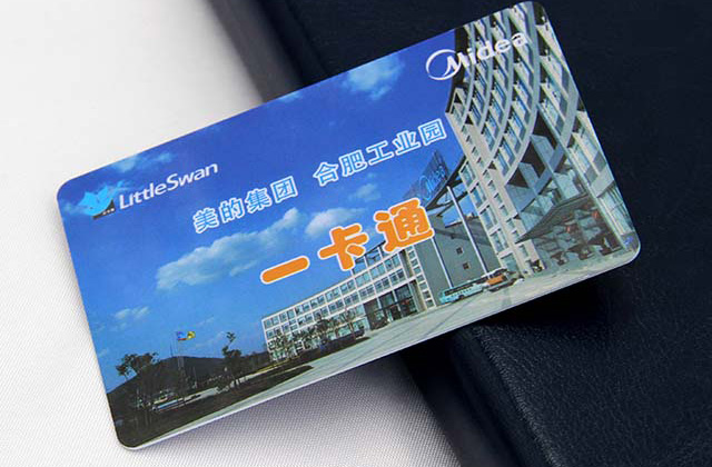 會員卡的使用范圍可以看電影，用餐，享受折扣